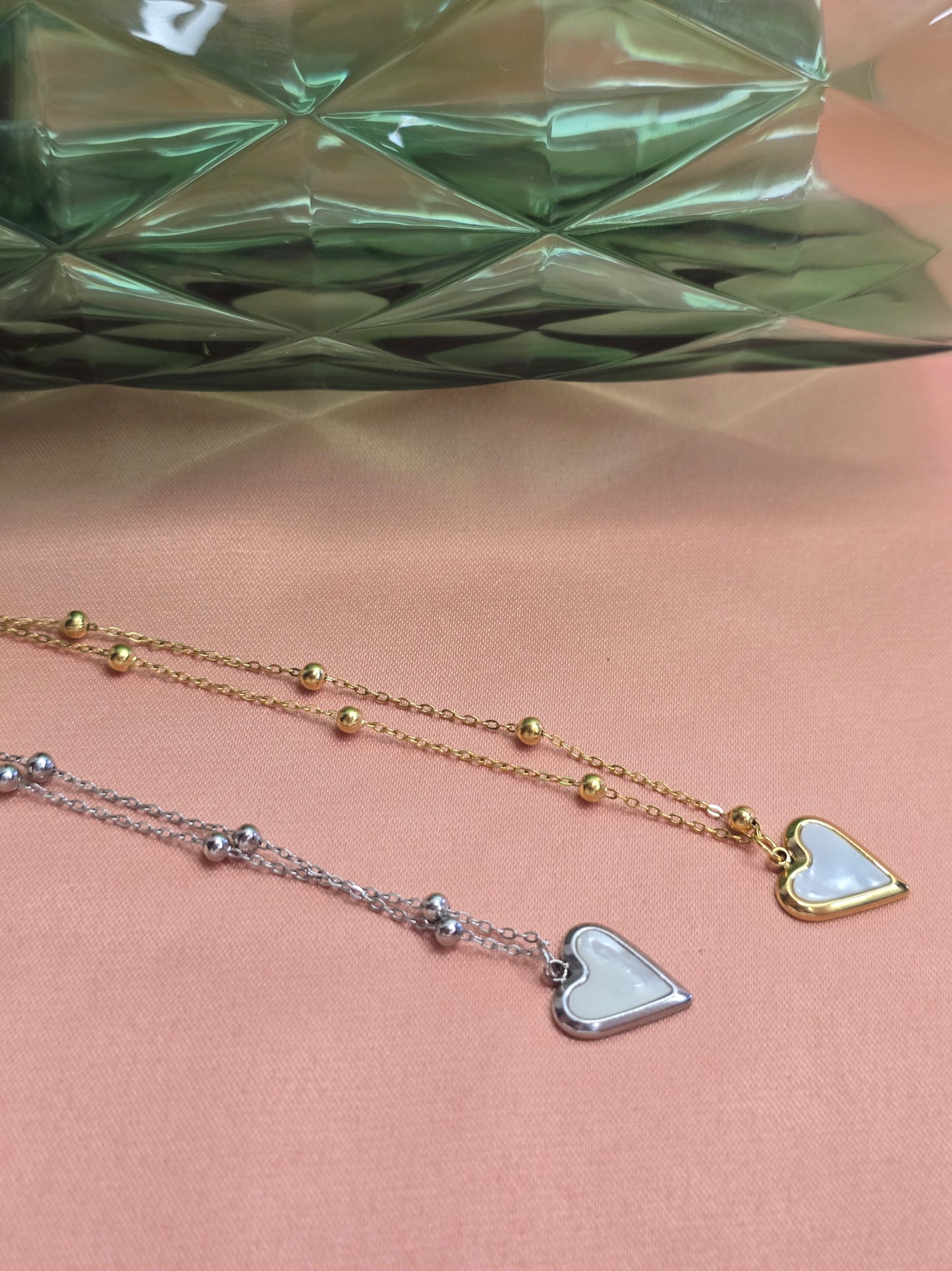 Collar Corazón Concha, Acero Inoxidable y Trenzado Oro