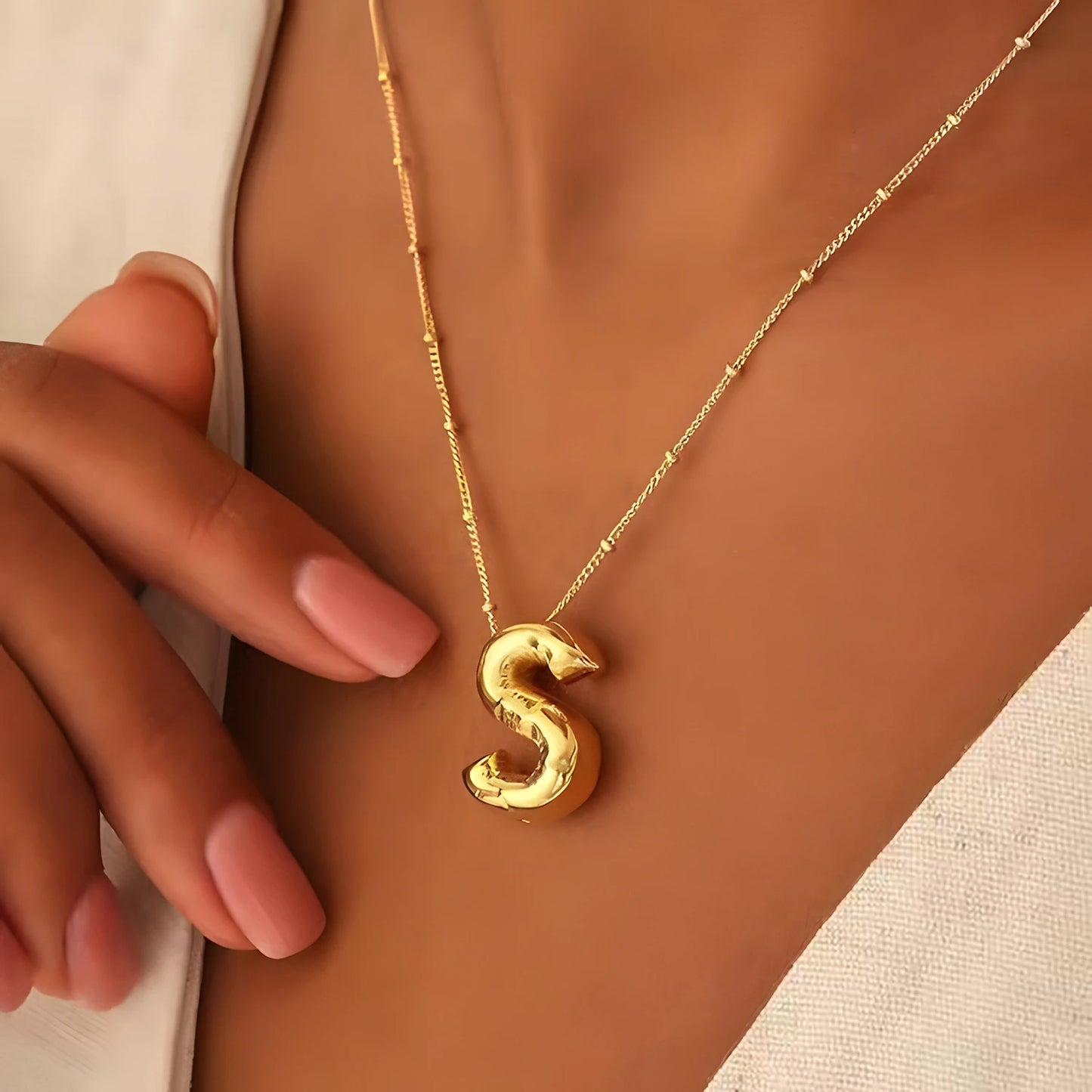 Trending Chunky Balloon Letter Pendant Necklace in Stainless Steel and high queality Gold Plating