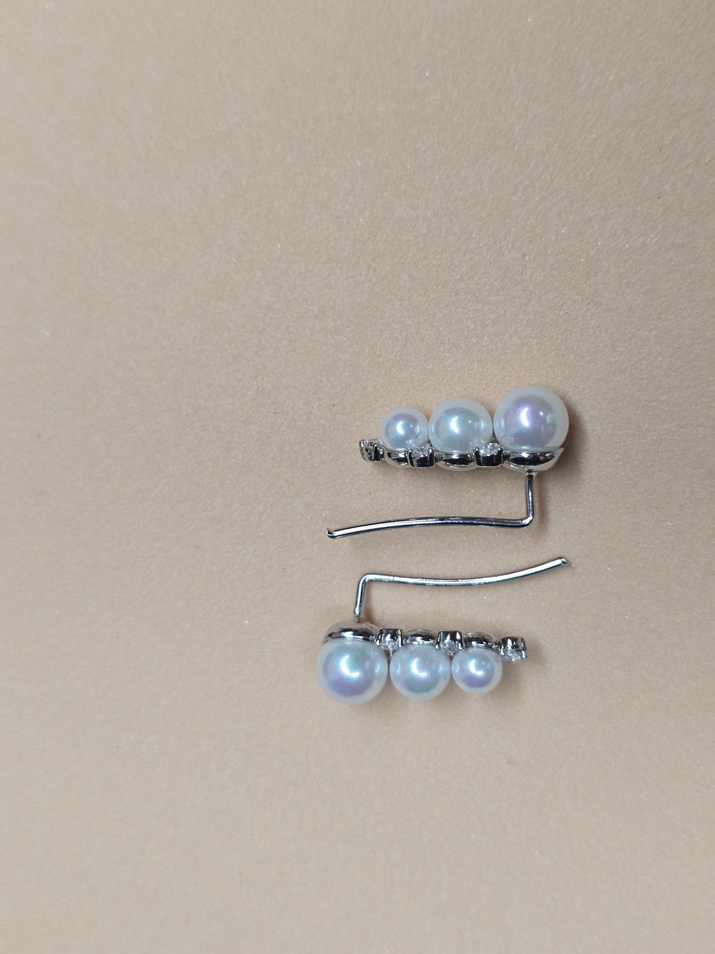 Ethereal Pearl Elegance Ear Climber