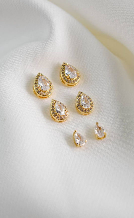 Zircon Drop Shaped Stud Earring with 18k Gold Plaiting