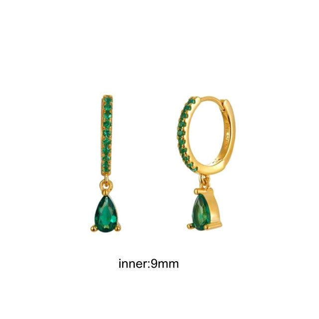 Elegant Silver earrings with green Zirconia