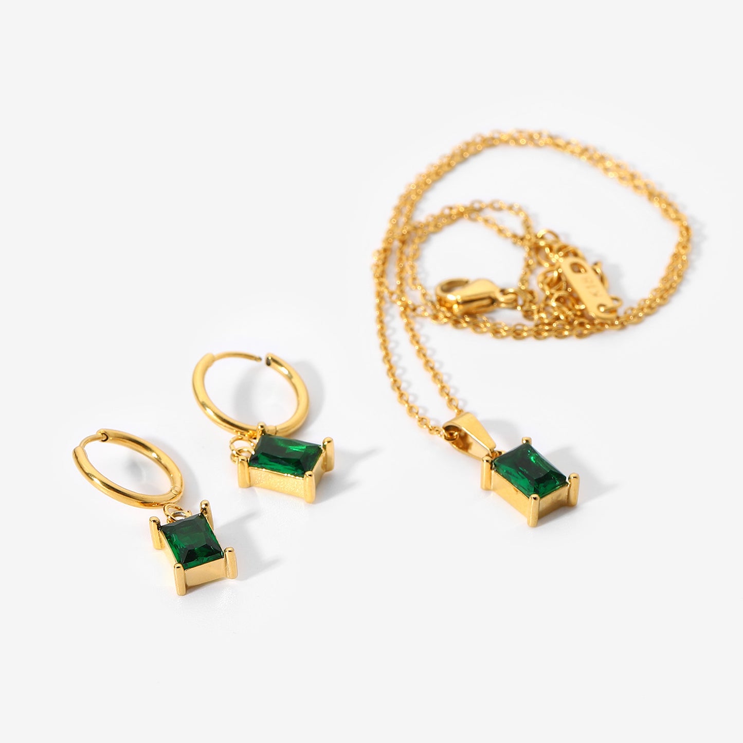 Delicate Square Emerald Green Zirconia Necklace and Earrings Made of High Quality Stainless Steel and Gold Plating