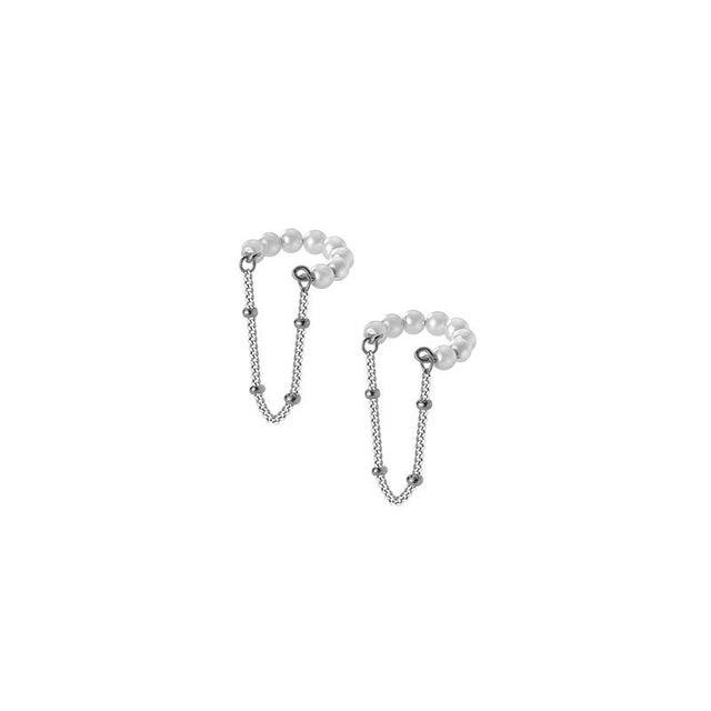 Pearl chain ear clip including other models, unique, fashionable and does not require piercing. Made with 925 sterling silver