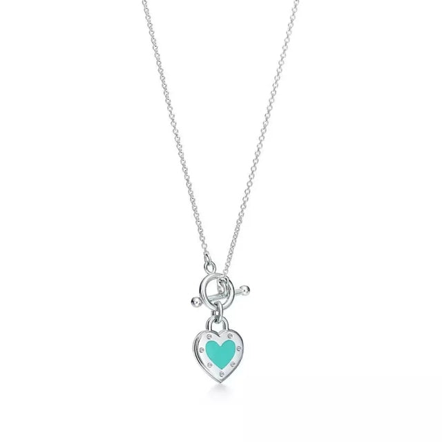 Heart and Key Pendent Necklace made with 925 Sterling Silver